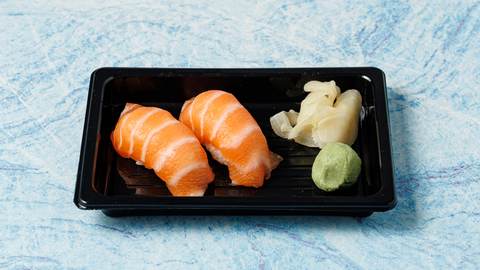 Salmon Nigiri